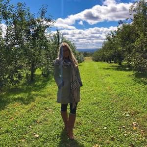 Meet your Posher, Tara-marie